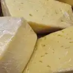 Porque é que o queijo em película fica bolorento em três dias, enquanto o papel se mantém durante semanas porque-e-que-o-queijo-em-pelicula-fica-bolorento-em.jpg