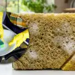 Porque é que as donas de casa cortam o canto